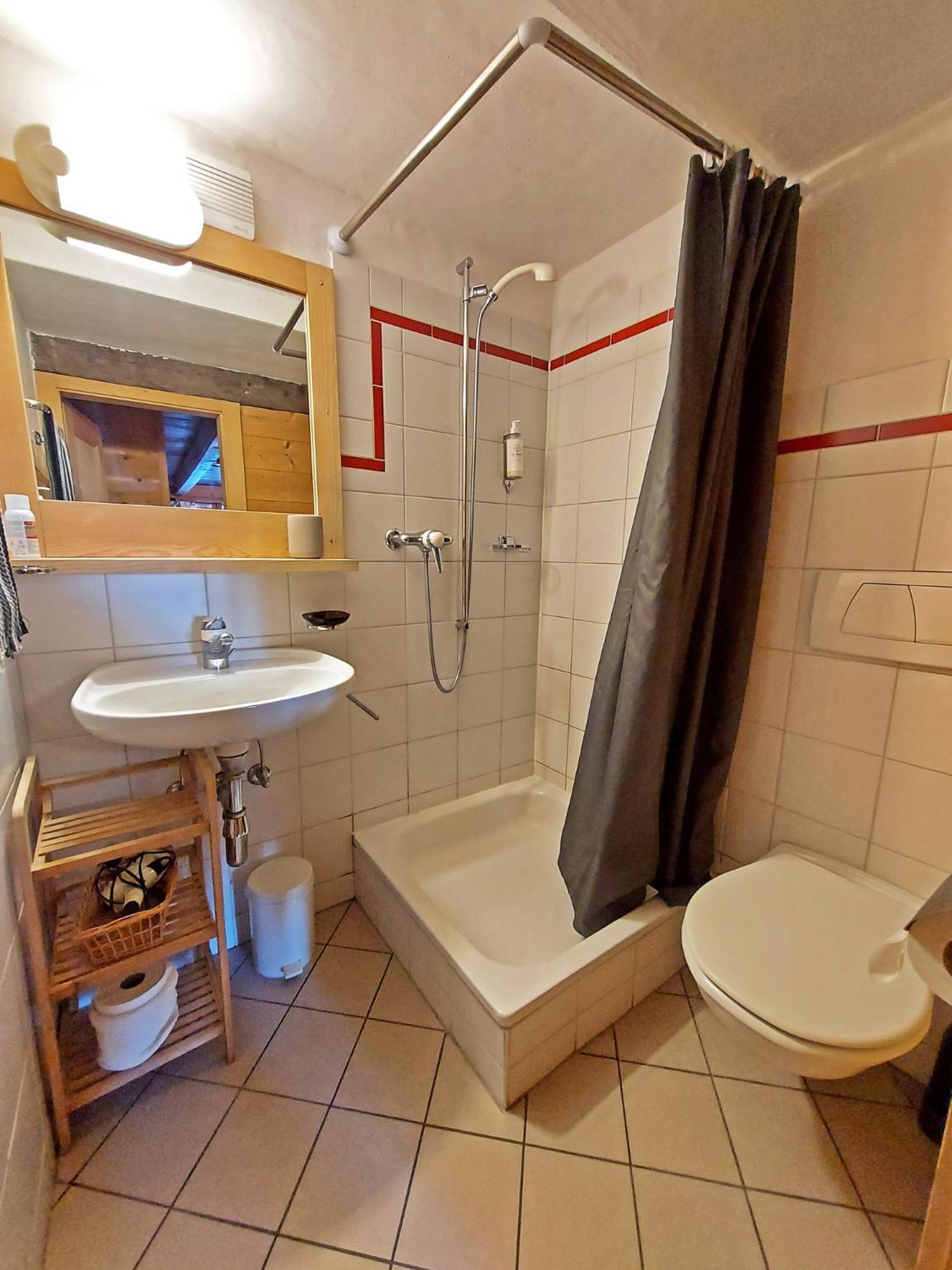 Du Prilet Inn Saint-Luc